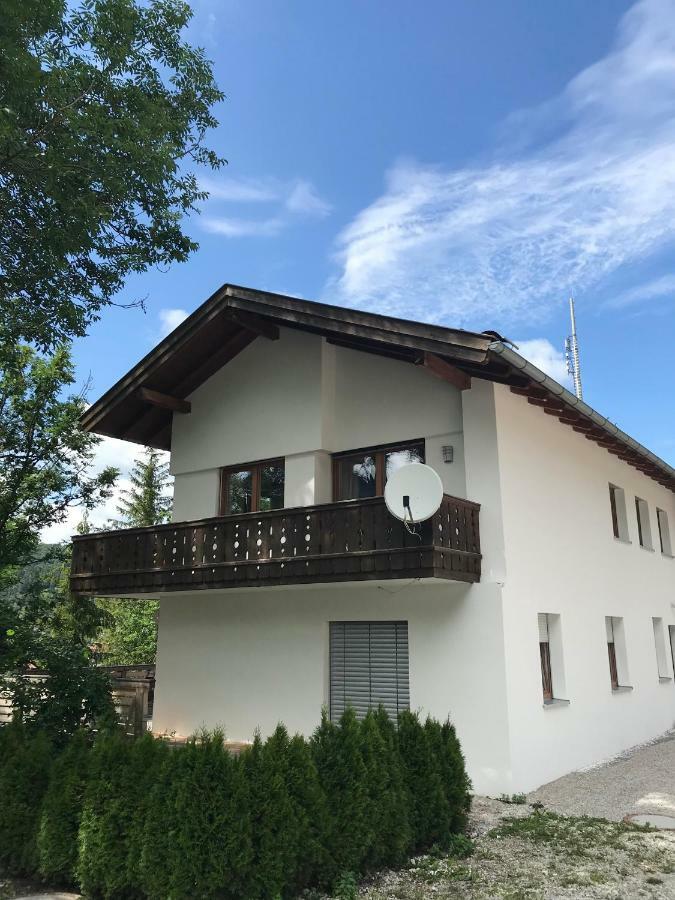 Ferienwohnungen Karwendelbahn Mittenwald Luaran gambar